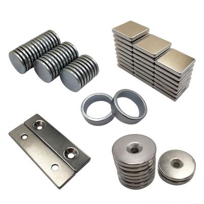 China Big Round Rare Earth Industrial Magnet N35 N38 N40 N42 N45 N48 N50 N52 Disc Ring Countersunk Block Neodymium Magnets Price for sale