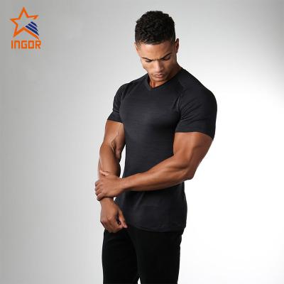 China Black Men's Wear Anti-Wrinkle Customs Agents Training Muscle Fit T-shirt Men's T-shirts Sports Short Sleeve T-Shirt for sale