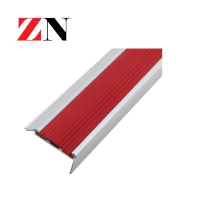 China Corner Covering And Anti-sliping For Stairs Aluminum Slip Step Anti Sniffing Stair Sniffing Strips Safety Sniffing Anti-Slip Sniffing Anti-Slip Strip For Stair for sale