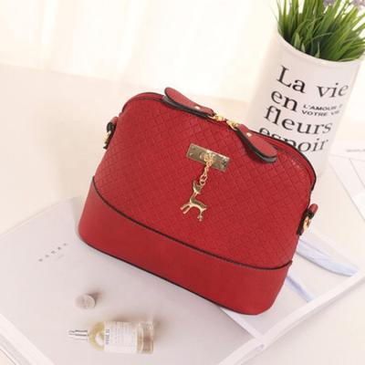 China Fashion And Convenience Fashion And Convenience Women PU Leather Soft Face Pendant Cute Deer Bag Female Quilted Shell Bag Wild Shoulder Messenger for sale