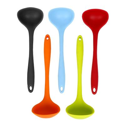 China Kitchen Tableware Factory Price Kitchen Utensil Silicone Soup Pocket Viable Small Size Spoon for sale