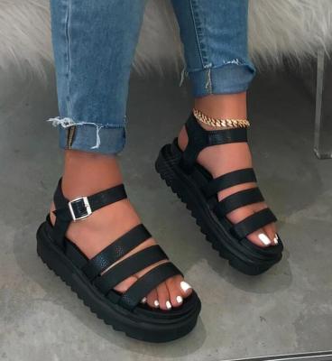 China 2020 Fashion Women Shoes Platform Sandals Summer Breathable Casual Flat Slippers For Ladies for sale