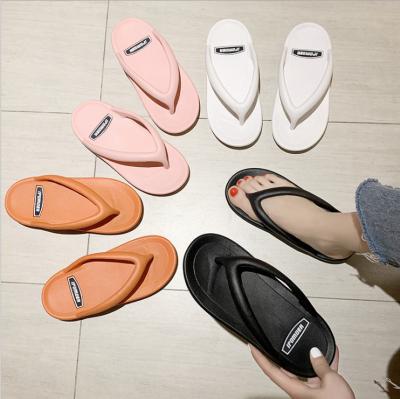 China 2020 Women's Slippers Breathable Flip Flops Platform Slipper Summer for sale