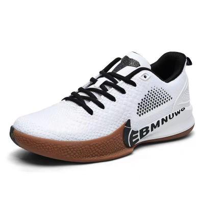 China Breathable Men's Summer Sports Casual Shoes Anti-slippery With Increased Blade And Comfortable Men's Sports Shoes for sale