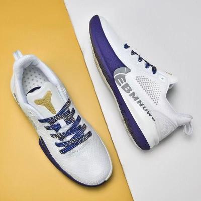 China All-match Anti-slippery men's brand tide fashion sports shoes 2021 latest sports shoes for sale