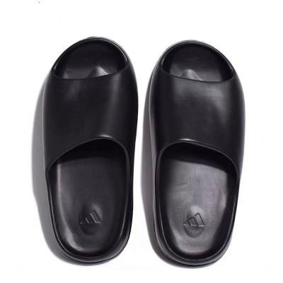 China CUSHIONING Designer Slippers Ladies Slippers High Quality and Best Price for sale