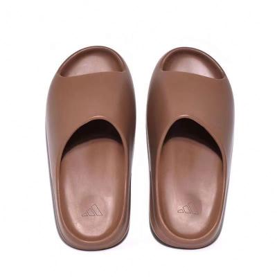 China CUSHIONING good price summer beach flip flops sandals slippers cheap outdoor China factory large for sale