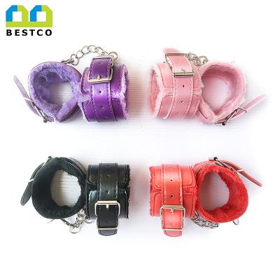 China Factory Wholesale PVC Plush Binding SM Toys Leather Furry Handcuffs for sale