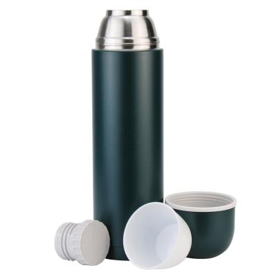 China 1200ml High Capacity Stainless Steel Wall Vacuum Cups PORTABLE Double Hot Thermos With One Cup Two Lids for sale