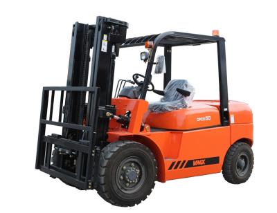 China Vmax 5-10 Ton Diesel Powered Forklift Diesel Forklift For Hotels With Side Clutch And Fork Positioner w/Japanese Engine for sale