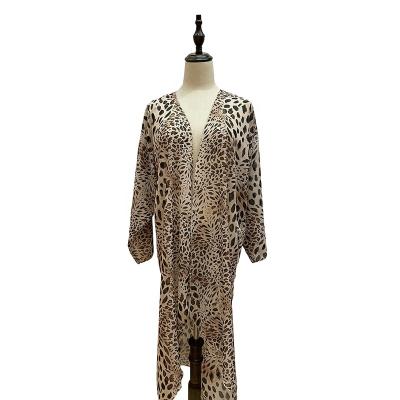 China Wholesale Soft Smooth Cardigan Sexy Leopard Print Fashion Feeling Kimono Robe Women's Long Robe Women's Robes Fringe Kimono Sunscreen Kimono Blouse for sale