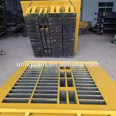 China Good Quality CONCRETE Concrete Block Making Machine Molds Concrete Block Molds Hollow Block Molds for sale