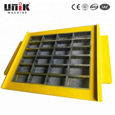 China Metal Steel Interlocking Concrete Plastic Beton Brick Block Mold For Sale for sale