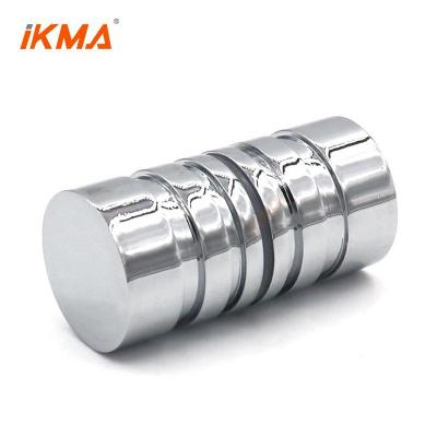 China 450 Millimeter Modern High Quality Polished Glass Door Handle 304 Stainless Steel Ladder Back Straight Pull Style for sale