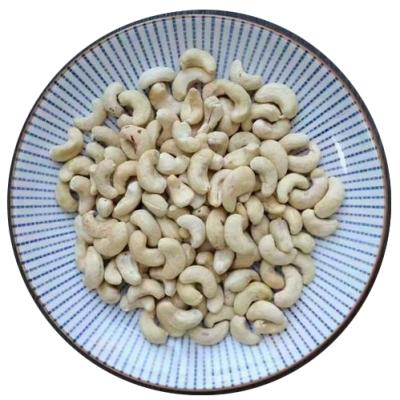 China Dried cashews are sold in bulk, and the export best-selling nuts for sale