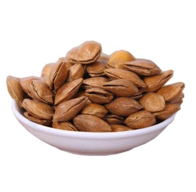 China Dry export of high quality sweet almond, good color, good taste for sale