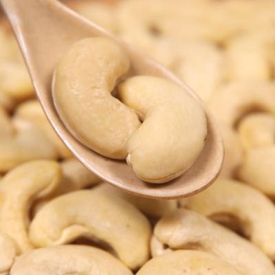 China Bulk Premium Quality Dry Raw Cashew Nuts for sale