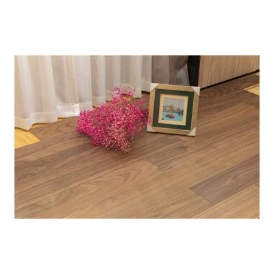 China Traditional New Arrivals Multilayer Engineered Wood Panel Solid Walnut Flooring for sale