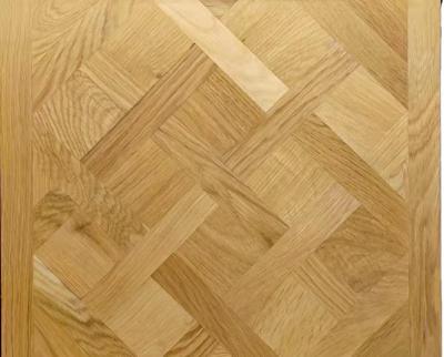 China Customized Popular High End Traditional Versailles Hardwood Flooring Oak Wood Flooring Pure Handmade Solid Wood Parquet Per Request 5 Years for sale