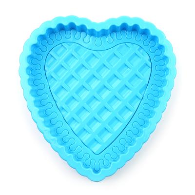 China Sustainable Cake Mold Big Heart Waffle Shaped Silicone Baking Pan For Pastry Mold for sale