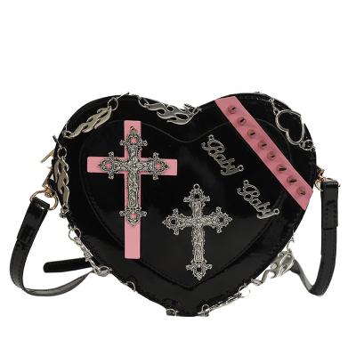 China Women's fashion gothic style new y2k dark heart-shaped purse bag 2023 personalized punk rivets shoulder bags for sale