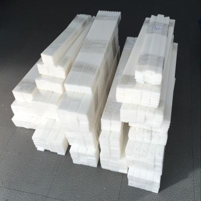 China PE Flexible Plastic Strips Durable Plastic Separates Slide Plastic Strips for sale