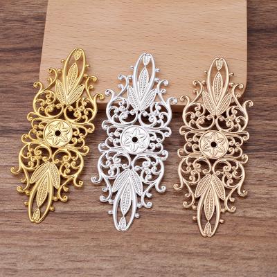 China Metal Micro Pave Eyes Round Connector Locator Pendant Jewelry For Women Bracelet for sale