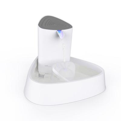 China Automatic Quiet Plastic Cat Water Fountain Pet Water Fountain Stocked Pet Feeder Smart Feeder for sale