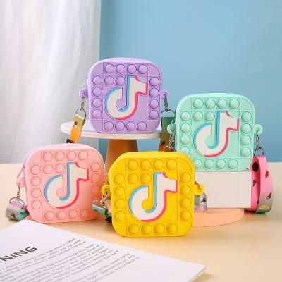 China New Tiktok Toy Educational Toy Games Bubble Squid Push Game SILEYN Fashionable Kids Sensory Bubble Squid Case Push Puppets Wiggle Toys for sale