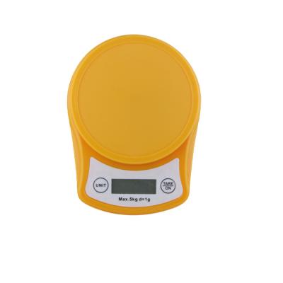 China Weight Measure Fashion Cheap Plastic Electric Kitchen Scale for sale