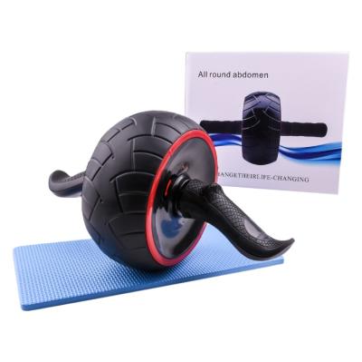 China Multifunctional Body Buliding Household Fitness Equipment Exercise Ab Wheel Roller Abdominal Trainer with Knee Mat for sale