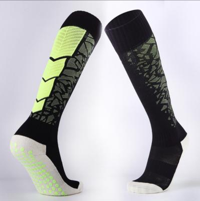 China QUICK DRY Customized Sports Basketball Hoops Comfortable And Wear Resistant Football Socks for sale