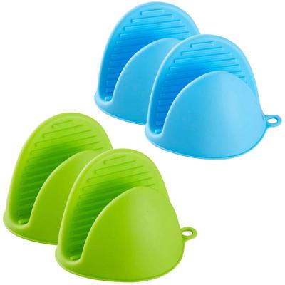 China Eco-friendly Heat Resistant Silicone Oven Gloves Durable Cooking Pinch Mini Oven Mitts Thickened Finger Protector Silicone Pot Holder Grips for sale