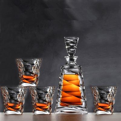 China Best Country Lead Free Whiskey Set China Factory Glass Selling Square Clear Glass Whiskey Decanter Set for sale