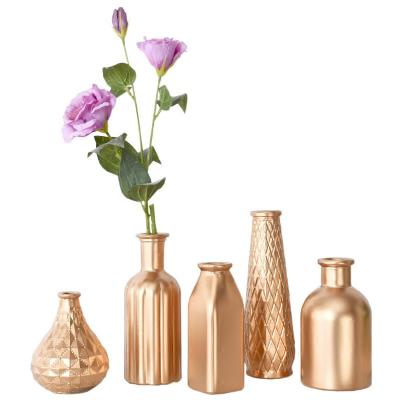 China Morden Eco-friendly Luxury Electroplate Glass Flower Gold Container Vase For Home Decoration for sale