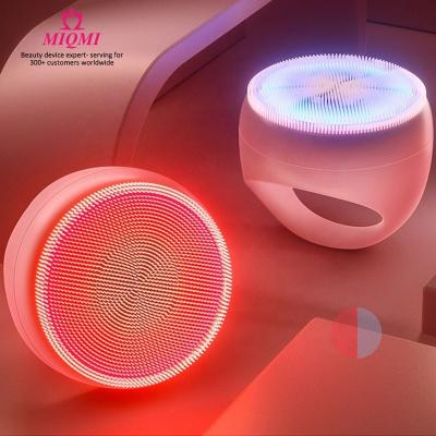 China MIQMI 2021 Deep Cleansing Brush Waterproof Sonic Facial Cleansing Face Wash OEM Rechargeable Silicone Face Detergent Electric Brush for sale