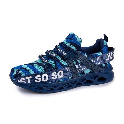 China CUSHIONING Custom Lightweight Comfortable Flat Sole Breathable Mesh Sports Sneakers Men Wight Women Running Shoes for sale