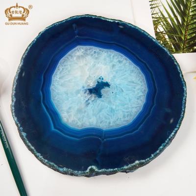 China Stocked Natural Extra Large Agate Slice Tray Gold Blue Gemstone Cheese Dish Table Top Decoration for sale