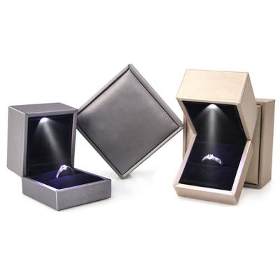 China Hot Jewelry Light Jewelry Packaging Box Creative LED Products Gift Box For Jewelry Packaging Customized for sale