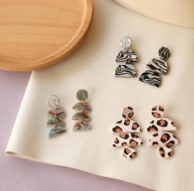 China 2022 New Cute Clay Paint Leopard Long Stud Earrings For Women Bohemia Jewelry Simple Geometric Acrylic Party Hot Sale for sale