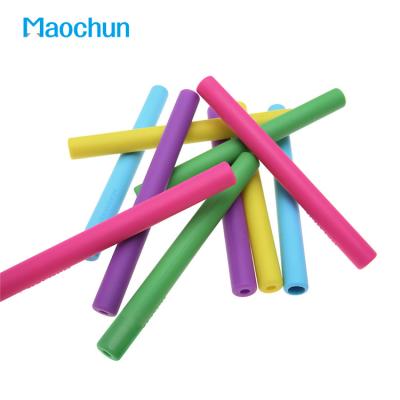 China Art Decor Maochun Eco Friendly Tall Silicone Straw for Juice, Colorful Silicone Baby Food Grade Drinking Straw, High Temperature Resist for sale