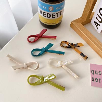 China Environmental Friendly Hot Selling INS Acetate Hair Clips 8cm Bowknot Solid Color Single Platypus Clips For Girls for sale