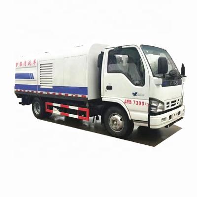 China Factory Japan I-SUZU 5000 liters road guardrail cleaning truck for sale for sale