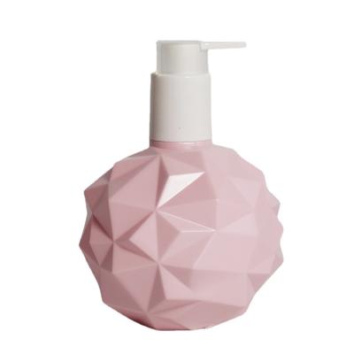 China 100ml 300ml Cosmetic PE Skin Care Face Body Cream Pump Plastic Spray Bottle for sale