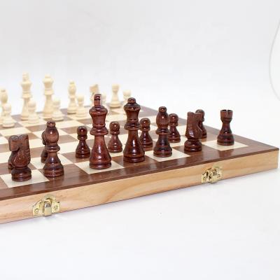 China Hot Selling Wholesale Wooden Chess Game Board Amazon Item Chess Board Game for sale