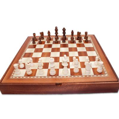 China Chess Sets Multifunctional Wooden Chess Set With Individual Backgammon 6 Chess Pieces Spaces In 1 Game Set 31*31*5 cm for sale