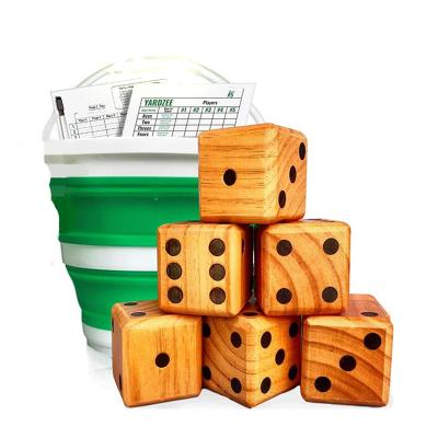 China Extra Large Numbered Large Dies Giant Yard Die Cut Set (All Weather) With Collapsible Water Proof Wooden Bucket Yardzee Game for sale