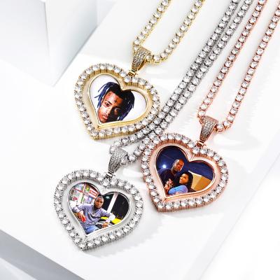 China Hiphop Drop Shipping NO MOQ 1 Pcs Engraved Blank Crystal Heart Photo Pendant Sublimation Necklace for sale