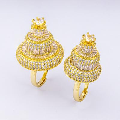 China /Sports Casual 14K Gold Plated Rotating Cake Out Ring Hip Hop Jewelry Fully Iced Out Rotating Finger Ring Wholesale for sale