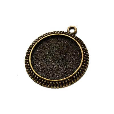 China DIY Jewelry Accessory (Earring Pendant or Keychains) 30 Mm Base Cabochon Flower Zinc Alloy Round Earring Base Pendant Setting Jewelry Components for sale